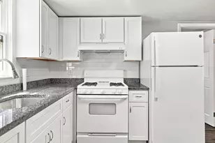 174 5 Lakeview Ave, Taunton, MA 02780 - Photo 20