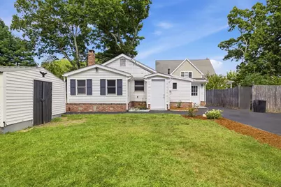174,5 Lakeview Ave, Taunton, MA 02780 - Photo 32