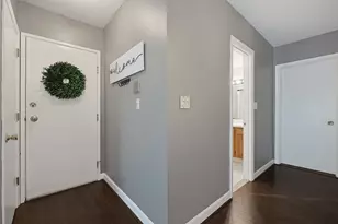 117 Tall Oaks Dr, Weymouth, MA 02190 - Photo 2