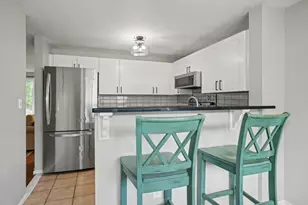 71 Stone Ridge Rd, Franklin, MA 02038 - Photo 8