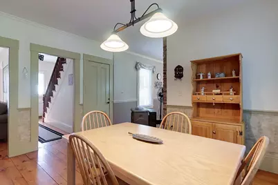 25 Prospect St, Pepperell, MA 01463 - Photo 8