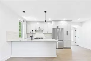305 Chestnut Ave, Boston, MA 02130 - Photo 14