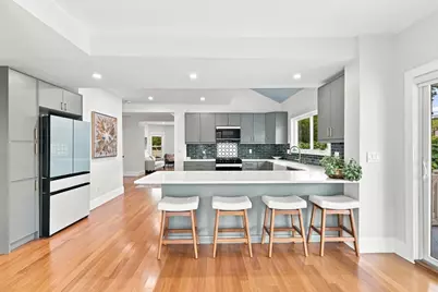 1161 Franklin St, Stoneham, MA 02180 - Photo 16