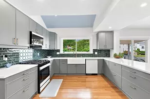 1161 Franklin St, Stoneham, MA 02180 - Photo 14