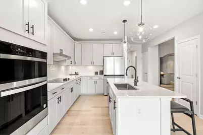 30 Coppersmith Way #509, Canton, MA 02021 - Photo 2