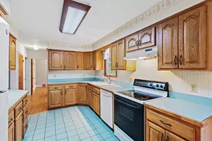 51 Ridge Rd, Marlborough, MA 01752 - Photo 18