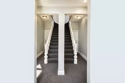 17 Ford St #1, Haverhill, MA 01832 - Photo 2