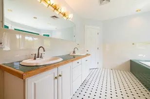 56 Holt Rd, Andover, MA 01810 - Photo 32