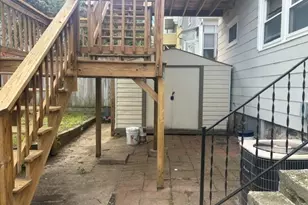 97 Crawford St, Lowell, MA 01854 - Photo 8