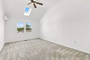 679 A Burncoat St, Worcester, MA 01606 - Photo 16