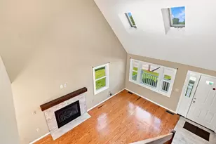679 A Burncoat St, Worcester, MA 01606 - Photo 14
