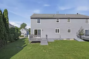679 A Burncoat St, Worcester, MA 01606 - Photo 24