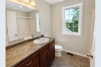 6 Fairlawn Ave #House, Burlington, MA 01803 - Photo 8
