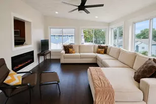 6 Fairlawn Ave, Burlington, MA 01803 - Photo 2