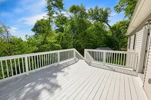 6 Fairlawn Ave, Burlington, MA 01803 - Photo 4