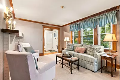 46 Prentice St, Waltham, MA 02451 - Photo 10