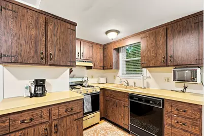 46 Prentice St, Waltham, MA 02451 - Photo 18