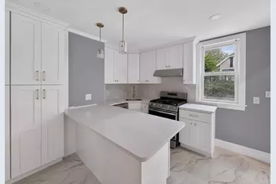 70 Holbrook Ave #R, Braintree, MA 02184 - Photo 2