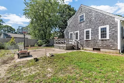 31 Park Dr, Dennis, MA 02670 - Photo 8