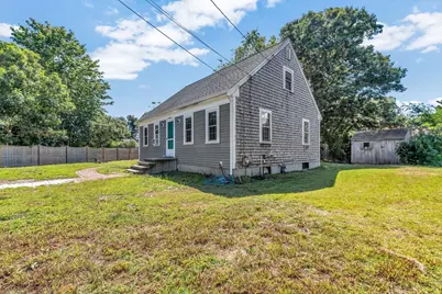 31 Park Dr, Dennis, MA 02670 - Photo 2