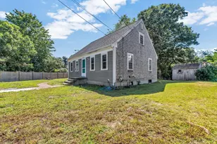 31 Park Dr, Dennis, MA 02670 - Photo 2
