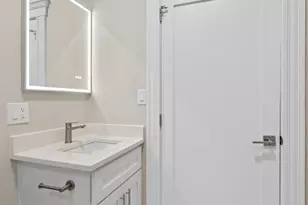 34 Tremaine St, Leominster, MA 01453 - Photo 4