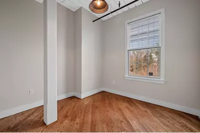 34 Tremaine St #9, Leominster, MA 01453 - Photo 4