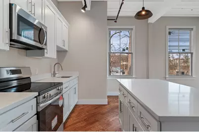 34 Tremaine St #9, Leominster, MA 01453 - Photo 2