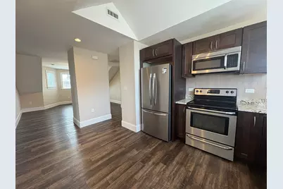 110 Madison Ave #3, Newton, MA 02460 - Photo 4