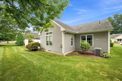 9 Parc Place #2, Southampton, MA 01073 - Photo 26