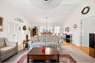 9 Parc Place #2, Southampton, MA 01073 - Photo 14
