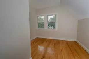 11 Park St, Haverhill, MA 01830 - Photo 6