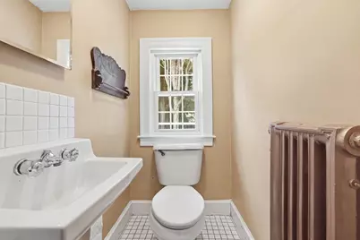 153 Lawrence St, Gardner, MA 01440 - Photo 18