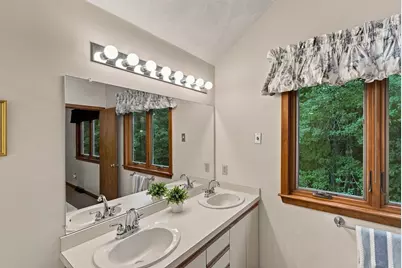 1 Utica Dr, Hudson, MA 01749 - Photo 28
