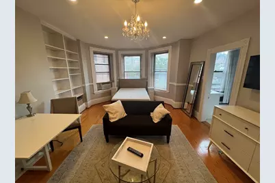 391 Commonwealth Ave #5, Boston, MA 02115 - Photo 2