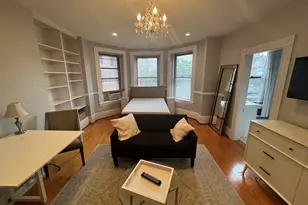 391 Commonwealth Ave, Boston, MA 02115 - Photo 2