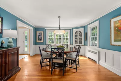 104 Fairbanks Avenue, Wellesley, MA 02481 - Photo 10