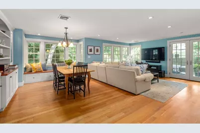 104 Fairbanks Avenue, Wellesley, MA 02481 - Photo 16