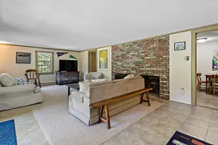 53 Bayberry Ln, Barnstable, MA 02630 - Photo 6