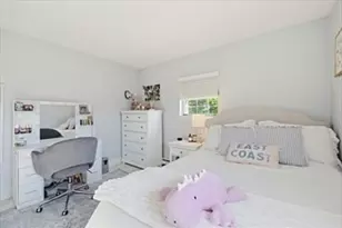 46 Greentree Ln, Weymouth, MA 02190 - Photo 12