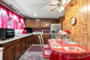 75 Woodrow Ave, Boston, MA 02124 - Photo 6