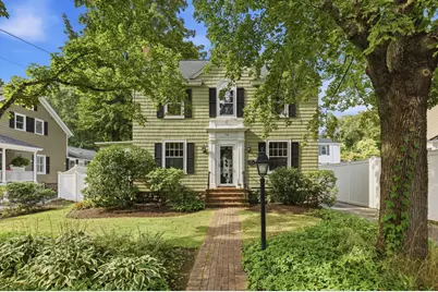 74 Chestnut St, Andover, MA 01810 - Photo 2