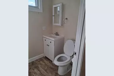 45 Everett St #1, Middleborough, MA 02346 - Photo 4