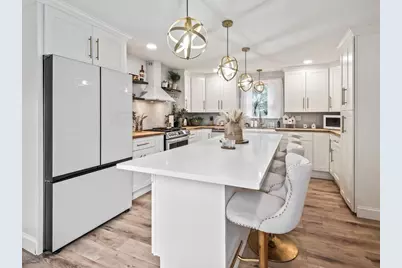 69 Main St, Charlton, MA 01507 - Photo 2