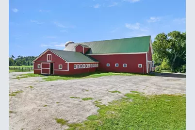 87 S Hampton Rd, Amesbury, MA 01913 - Photo 16