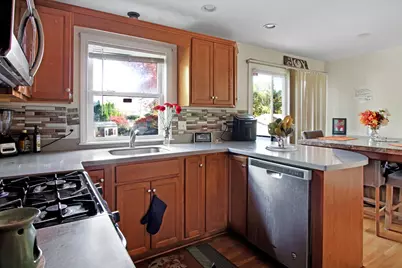 26 Moreland Ave #28, Dedham, MA 02026 - Photo 6