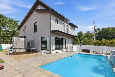 61 Walnut St, Saugus, MA 01906 - Photo 32