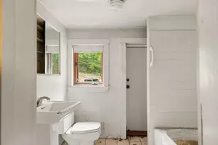 29 Beachview Terrace, Malden, MA 02148 - Photo 16