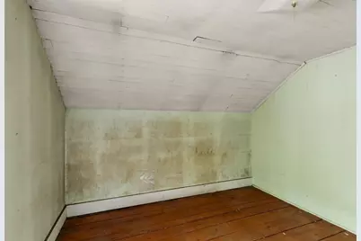 29 Beachview Terrace, Malden, MA 02148 - Photo 12