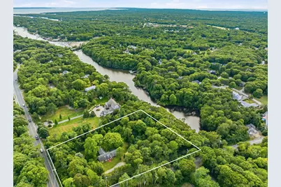 204 Waquoit Hwy, Falmouth, MA 02536 - Photo 32